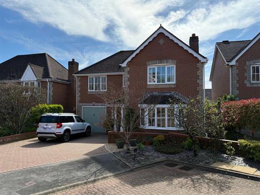 Dunley Way,  Bishopdown, Salisbury