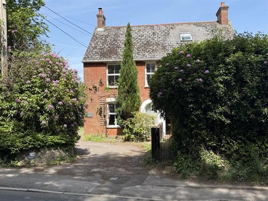 Southampton Road, Alderbury, Salisbury